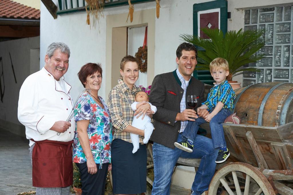 Hotel Loewen Garni Oberrimsingen 外观 照片